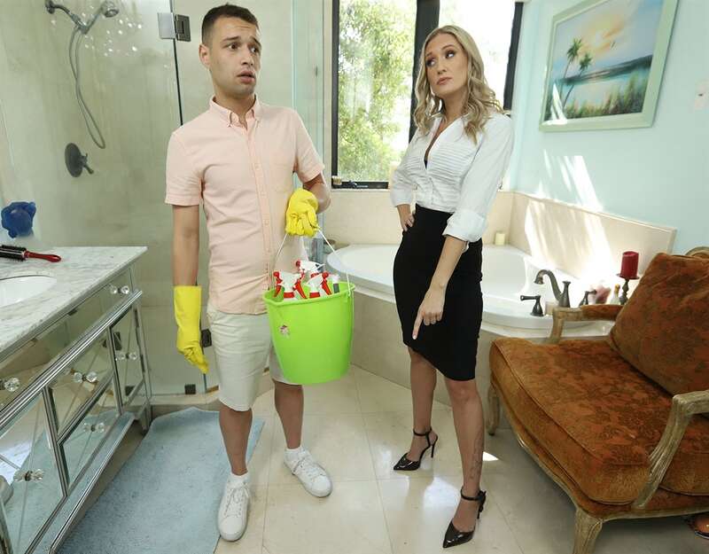 Reagan Lush - Coolest Stepmom Ever HD 720p