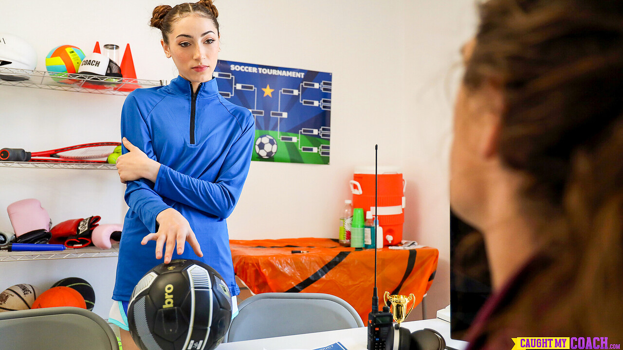 Caught My Coach - Tiana Blow [1080p]