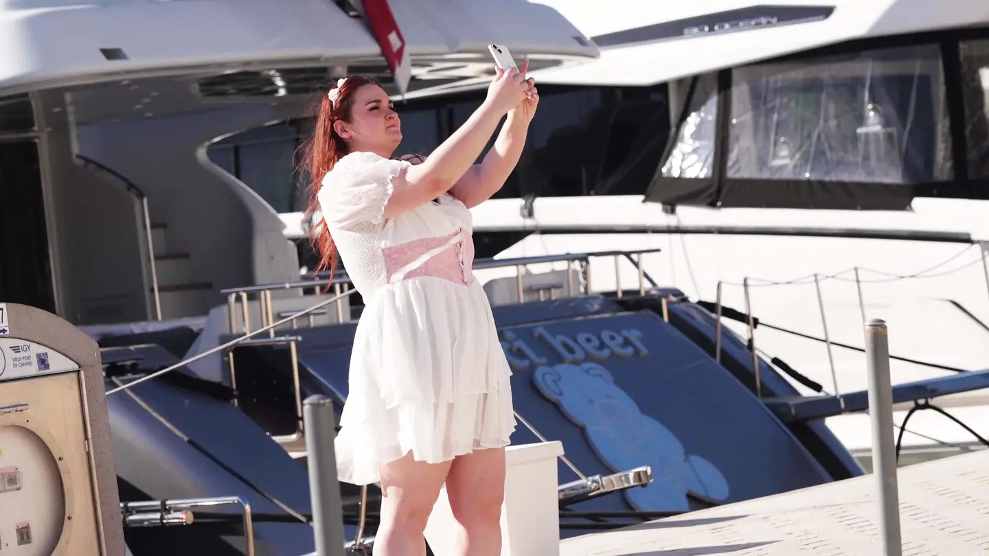 Jacquie Et Michel TV - Amandine [1080p]