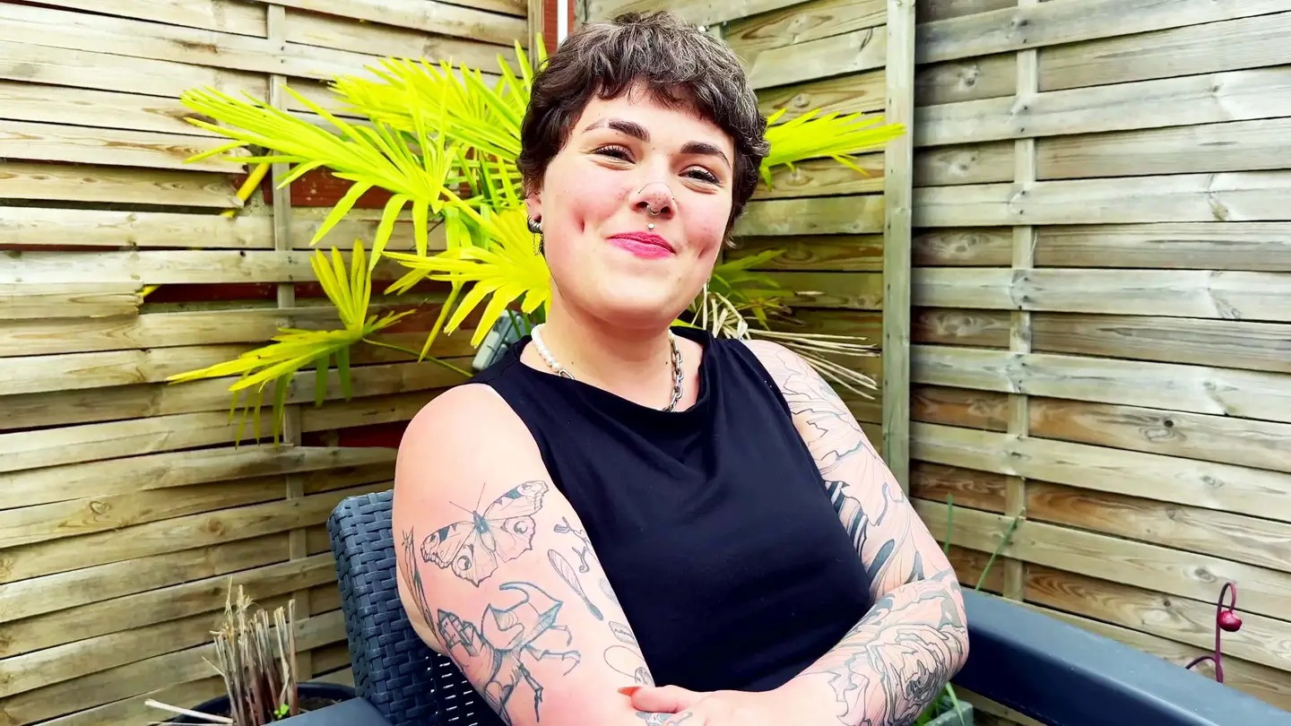 Jacquie Et Michel TV - Betty [1080p]