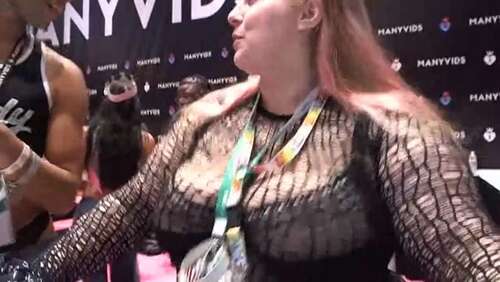 Miss_Luna_Magic – Live At The Manyvids Booth For Avn - Cover