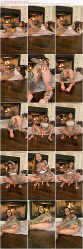 Tigerlillyofficial - Horny By The Fire Place - Preview