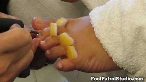 Foot Patrol Studio – Pedicure Voyeur With Chikalu Delfuego 1080p - Cover