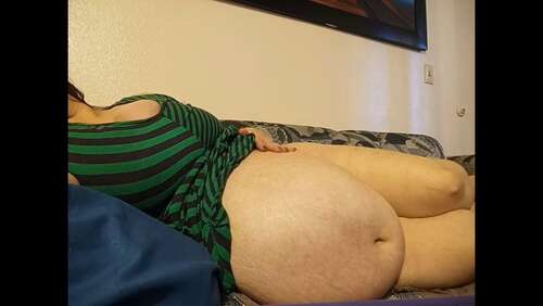 Miss_Luna_Magic - Rubbing My Giant Pregnant Belly 480p - Cover