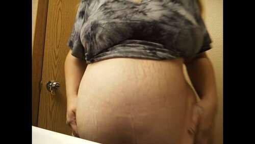 Miss_Luna_Magic – Wiggly That Fat Pregnant Belly 480p - Cover