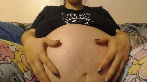 Miss_Luna_Magic – Pregnant And Past Due Belly Rubs 1080p - Cover