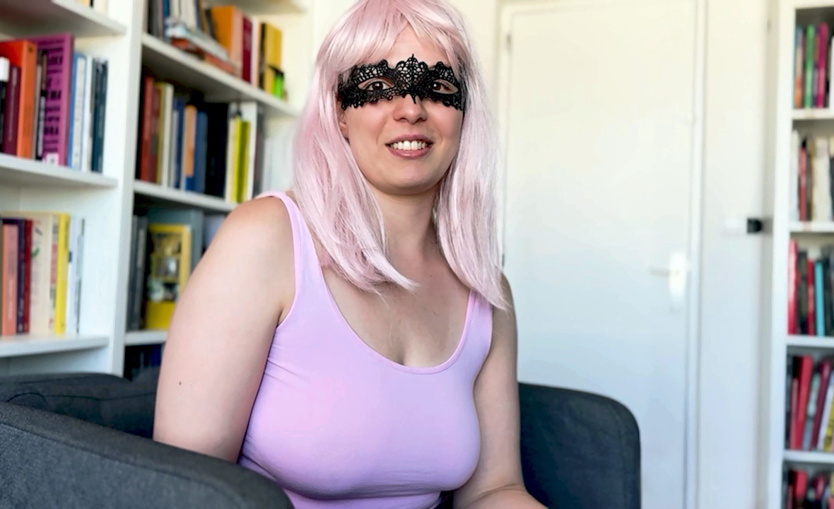 Puta Locura - Lara [720p]