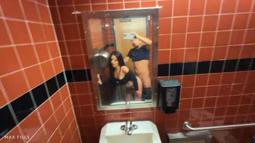 Max Fills – PUBLIC BATHROOM FUCK WITH SISTERS BFF VANESSA MARIE 2160p - Cover