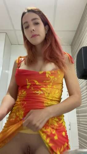 Piss Whore Pee Kink – Toilet Pee & Dance at Work Interrupted 1364p - Cover