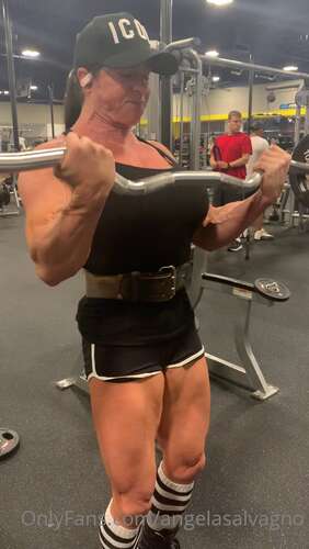 Angelasalvagno – 31 05 2021 2124046779 – Arm Training Today. My Forearms Were Killing Me They Were So Pumped Up 1280p - Cover