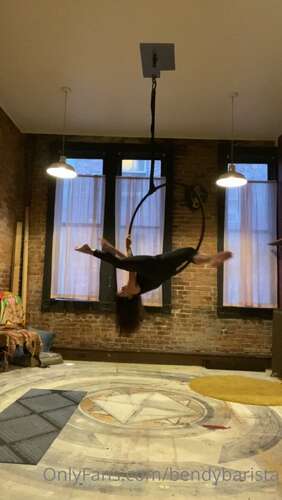 Bendybarista - 07 08 2020 661159971 - Finally Have A Space To Get Back Into Aerial Training 1920p - Cover