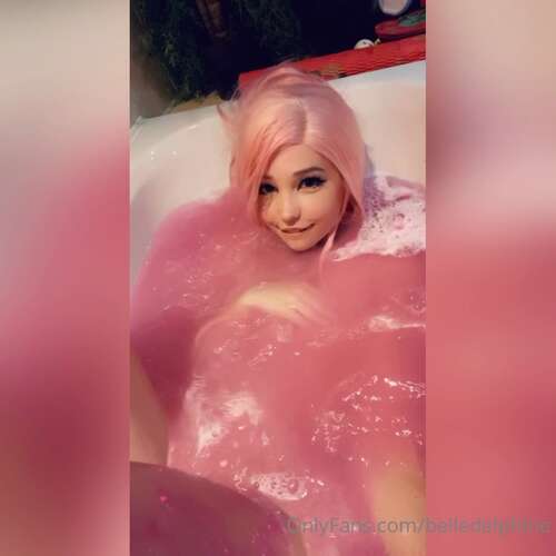 Belledelphine – 02 08 2020 90809669 – Splash Splash I Hope Ur Having Da Bestt Saturday… 1080p - Cover