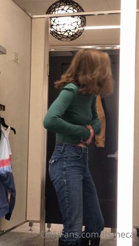 Itsmecat – 17 12 2020 1465126721 – Silly Special Trying On Some Outfits Which One Do Ya Like 1920p - Cover