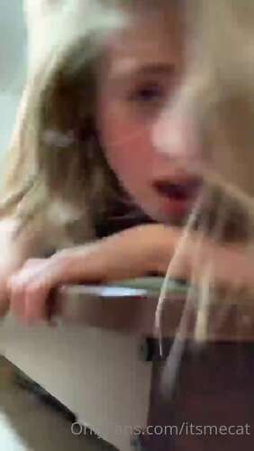 Itsmecat – 09 10 2020 1042432522 – A Little Something I Filmed From Yesterday 1280p - Cover