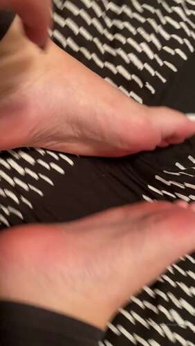 Lustcrystal – 16 02 2020 22318688 – Comment Joi Foot Job For All My Fee 1920p - Cover