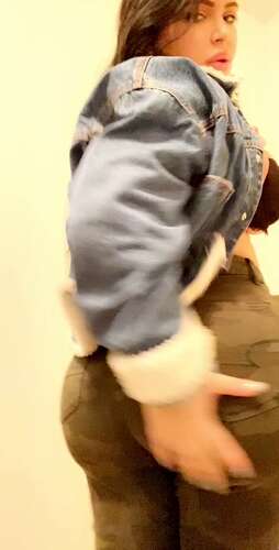 Lustcrystal – 01 01 2020 17679271 – Should I Show My Huge Milk Jugs If This Gets 50 Li 1232p - Cover