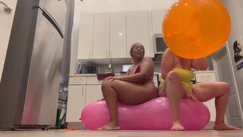 ButtPlugBetty – Showing another friend how I pop balloon 1080p - Cover