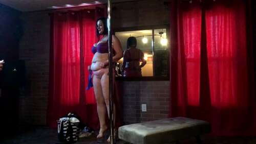 MissIllusions – Pre Show Panty Decisions 720p - Cover