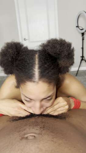 Foxybrown20 – Chill With Me 3840p - Cover