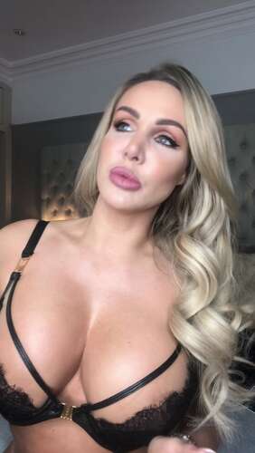 Danniiharwood – 19 02 2020 22711110 – Half Price Wish Wednesday Who S Fan 1920p - Cover