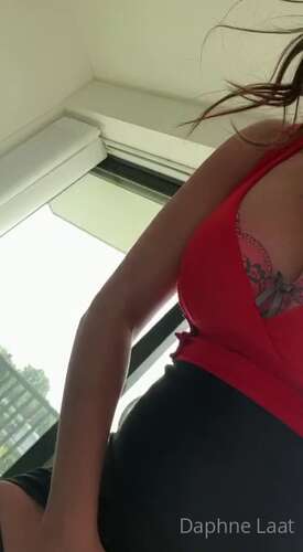 Daphnelaat – 03 07 2021 2152660157 – Ready For A Hot Shoot X 640p - Cover