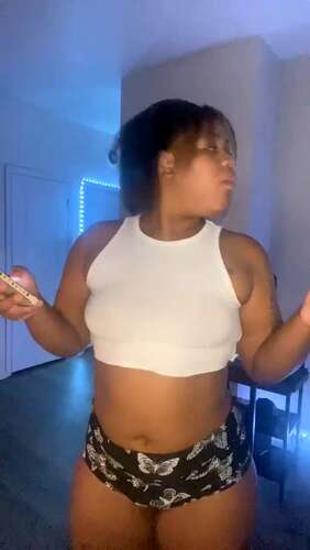 Leedahotwife – 10 10 2023 3044662074 – Stream Started At 10102023 0415 Am Happy Mf N Birthday 1280p - Cover