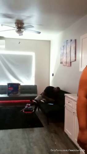 Leedahotwife – 01 10 2022 2623243342 – Stream Started At 10012022 0604 Pm Help Me Clean 1252p - Cover