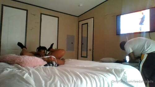 Leedahotwife – 09 04 2020 222462128 – My Husband Is The Best He Knows That 720p - Cover