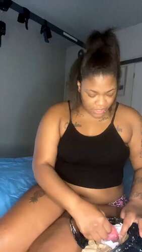 Leedahotwife – 07 10 2023 3041558188 – Stream Started At 10072023 0839 Am My Drinks Definitely 1280p - Cover