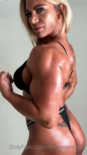 Deniseanders – 04 07 2022 2510615854 – Watch Me Flex Those 15Inch Peaks From The Back And Then The Side Shimmering In Sexy Oil Y 1920p - Cover