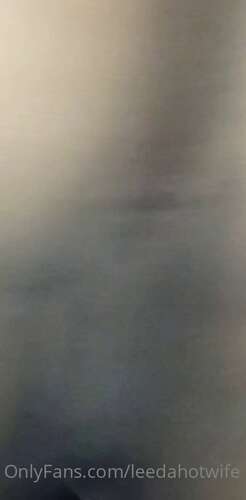 Leedahotwife – 05 06 2022 2478097392 2 Extra Hours Just Because I Showed Up 2 880p - Cover