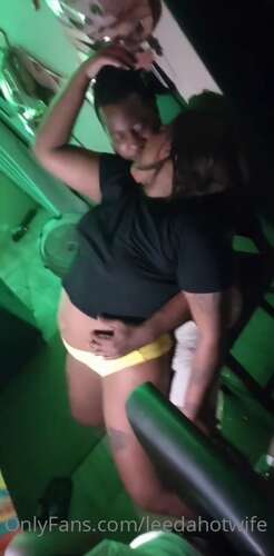 Leedahotwife – 04 08 2022 2547733505 – My Husband Bestfriend Knew I Wanted His Dick 1 880p - Cover