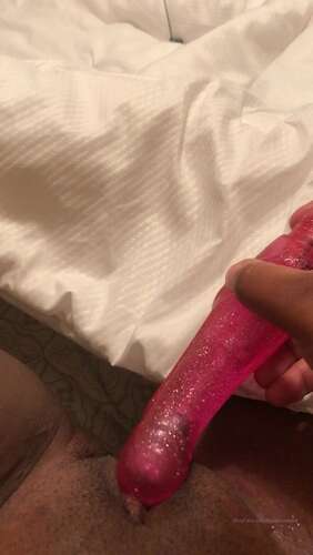 Leedahotwife – 04 04 2020 211809171 – Quick Nut While Daddy Plays The Game 1920p - Cover