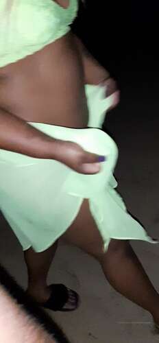 Leedahotwife – 03 06 2020 388458908 – Trash Walk 2336p - Cover