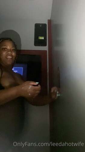 Leedahotwife – 17 06 2022 2491399679 – Handjob With Cum 1920p - Cover