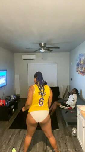 Leedahotwife – 09 05 2023 2865473441 – Stream Started At 05092023 0218 Am Game Time 1878p - Cover