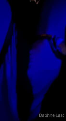 Daphnelaat – 26 03 2022 2404874116 – Even Een Momentje Voor Mezelf Op De Beurs Hihi X 640p - Cover