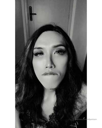 Emilyunicorn – 18 03 2020 183634654 – Yummy I Could Use A Good Handjob Like Rn P 1280p - Cover