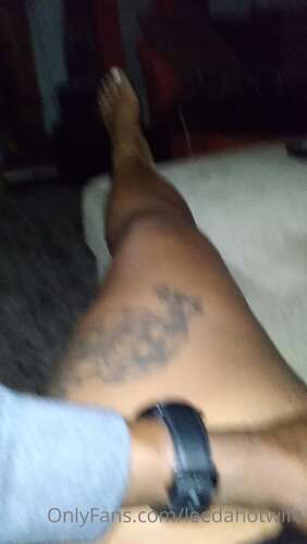 Leedahotwife – 23 02 2021 2039081828 – Sugar Daddy Playing In His Sugar 1920p - Cover