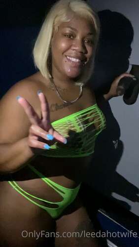 Leedahotwife – 20 08 2023 2986389881 – He Bust In 18 Seconds Omg 1920p - Cover