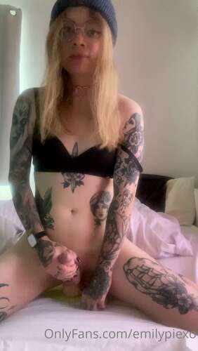 Emilypiexo – 30 08 2020 799937460 – Do I Look Hot When I Ride My Dildo 1920p - Cover