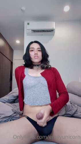 Emilyunicorn – 03 04 2021 2072578328 – While You Re Waiting For The Big Set To Drop Here S A Creamy Side Dish 1280p - Cover