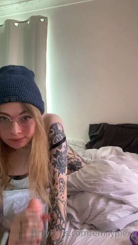 Emilypiexo – 02 09 2020 818862627 – Who Wishes We Could Have This Sort Of Fun Together 1920p - Cover