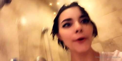 Envyanne – 2020 05 22 41697240 – I Got To Take A Shower In My Friend S Awesome Master Bedroom Shower 624p - Cover