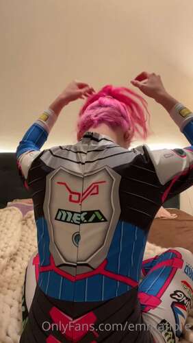 Emmafiore – 27 05 2022 2469267185 – Should I Do Some Dva Videos The Second Vid Is A Bloopler. I Could Take Off My The Se 1920p - Cover