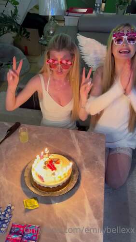 Emilybellexx – 16 10 2022 2642126995 – October 2022 We Had A Great Joint Birthday Party With My Friend Baby Kxtten And Tonight 1920p - Cover