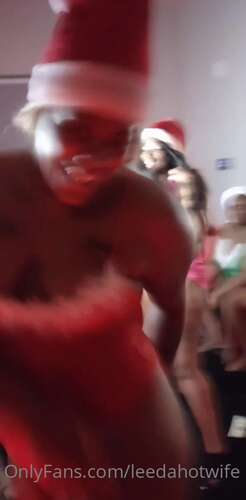 Leedahotwife – 25 12 2022 2725030767 – Our Xxx Mas Party Last Night 4 880p - Cover