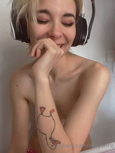 Envyanne – 2021 02 14 2032384833 1440p - Cover