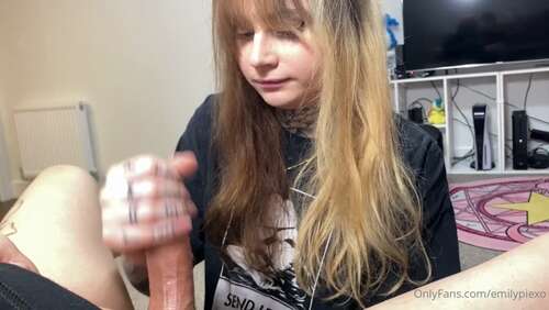 Emilypiexo – 15 11 2021 2270211846 – Suckin On Dpatrappa Till She Busts In My Mouth 1080p - Cover