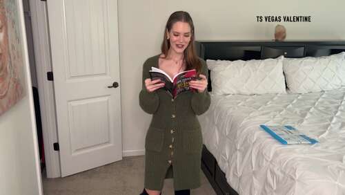 TSVEGASVALENTINE – Unboxing – BDSM Book 1080p - Cover